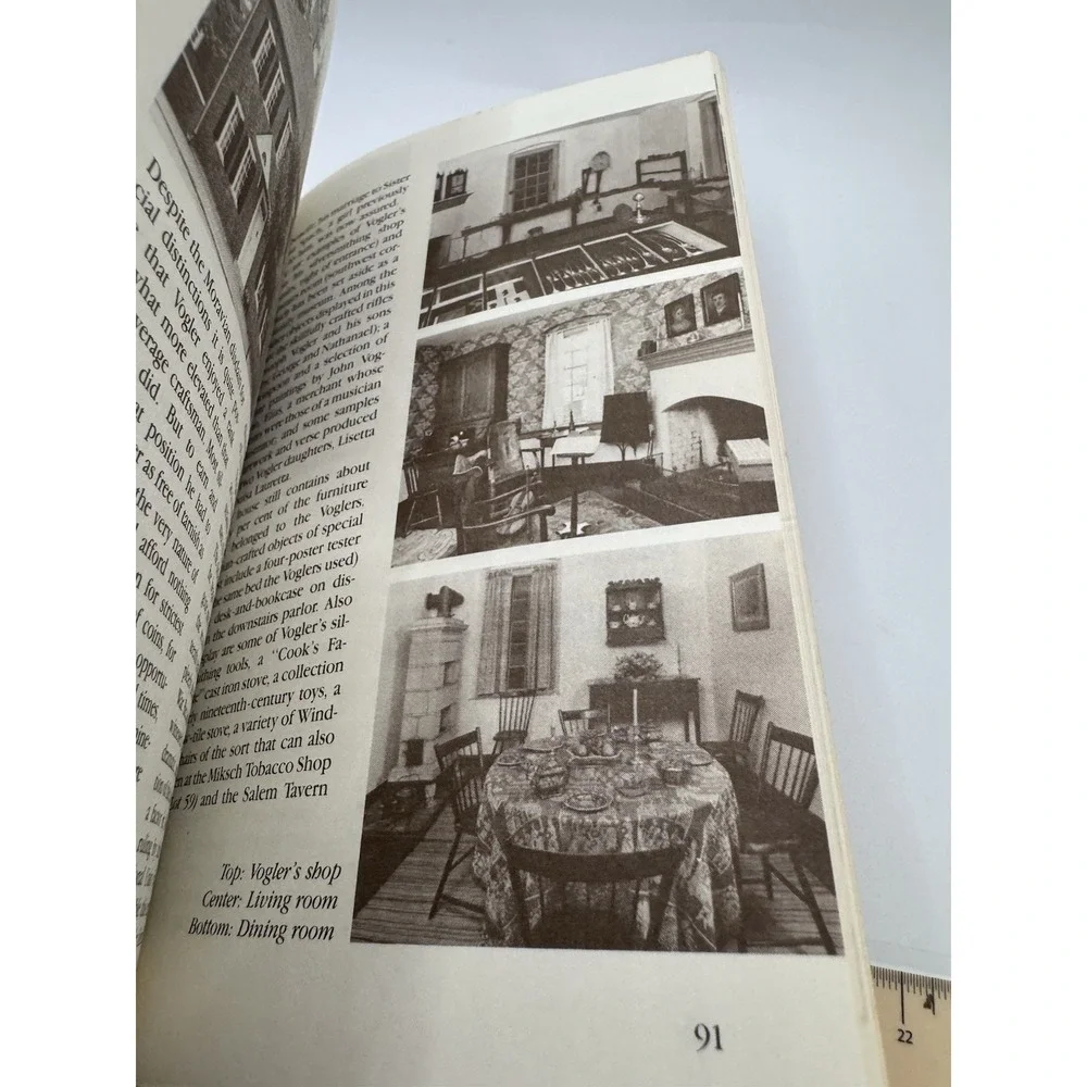 Vintage Old Salem Official Giudebook‎ 1987 2nd Edition